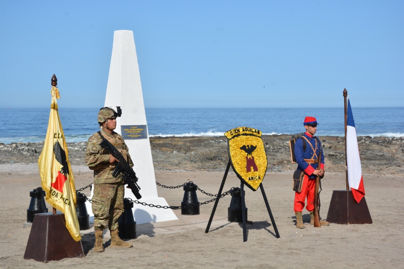 Cien Águilas encabezó ceremonia conmemorativa a cadete que 1945 entregó su vida salvando a un niño en playa de Arica